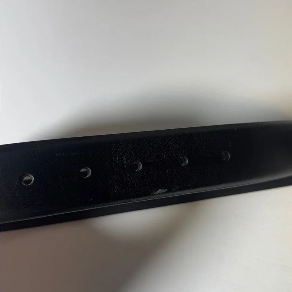 Hugo Boss mens 80 - 30 black cow skin leather Carmello  dress belt EUC